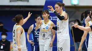 여자농구 KB 선수들 (사진=WKBL 제공, 연합뉴스)