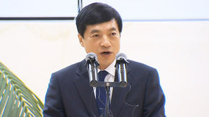 '이성윤 수사심의위' 시작…불법 출금 수사 외압 '공방'