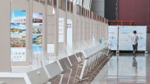 텅 빈 인천공항 여행사 부스