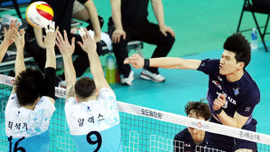 대한항공, 2차전서 우리카드 제압…챔프전 원점