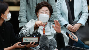 이용수 할머니, 위안부 손해배상 항소…"정의 · 인권 승리할 것"