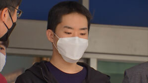 [영상] "반성하며 살겠다"&hellip;끝까지 마스크 안 내린 29세 김영준