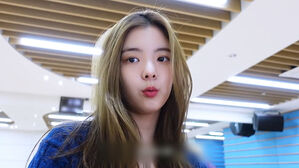 굿모닝연예 3. 리아