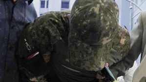 영장실질심사 출석하는 성추행 혐의 장 모 중사 (사진=국방부 제공, 연합뉴스)