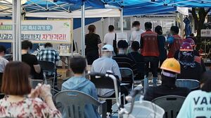 밤 9시 기준 1,159명 신규확진…내일 1,200명대 예상