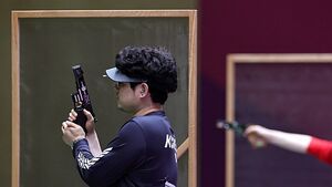 '한 번에 5발' 속사권총 한대윤, 1일차 4위&hellip;결선 기대↑