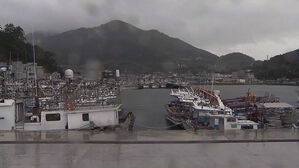 '찬투 영향권' 경남, 최대 120mm 비 예보…태풍특보 확대