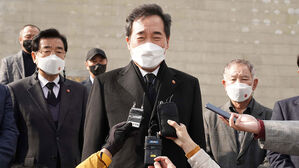 제주4&middot;3평화공원 찾은 이낙연 전 대표 (사진=제주4&middot;3평화재단 제공, 연합뉴스)