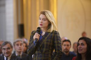 [씨네멘터리] 레아 세두의 얼굴에 비친 현대인의 초상&hellip;영화 '프랑스'