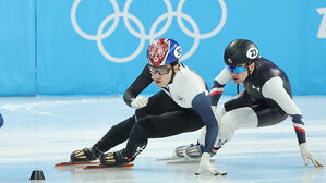 베이징올림픽 쇼트트랙 남자 500m 예선 황대헌 경기 모습 (사진=연합뉴스)