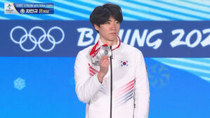 메달 시상식(스피드 스케이팅 남자 500m 차민규)
