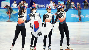 베이징올림픽 쇼트트랙 여자 3,000m 계주 은메달 딴 한국 선수들