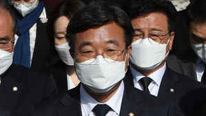 민주당 윤호중 비대위원장, 대선 패배 사과