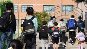 초등학교 등교