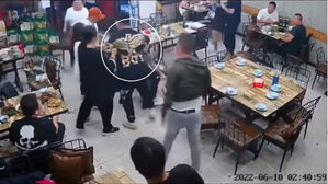 [월드리포트] 중국 여성 집단 폭행, 티셔츠 상표에도 '불똥'