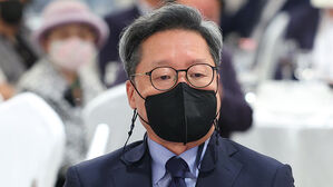 한중수교 30주년 기념화보 발간 기념식 참석한 정재호 주중대사 내정자
