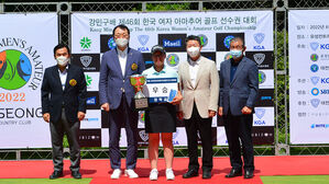 우승자 이효송(가운데) (사진=대한골프협회 제공, 연합뉴스)