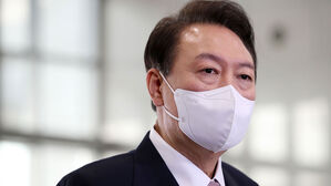 윤 대통령, 이태원 사고에 긴급 지시 "신속 구급·치료에 만전"