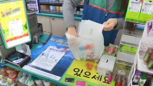 편의점 비닐봉투 (사진=연합뉴스TV 제공, 연합뉴스)