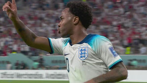 [영상] '융단 폭격' 전반부터 세 골 차로 경기를 리드하는 잉글랜드! (잉글랜드vs이란)