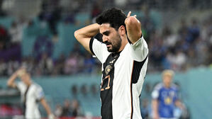 [영상] "아깝습니다!" 골대 맞는 귄도안의 슈팅 (독일vs일본)