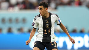 [영상] 수비수 4명 제치고 슈팅까지&hellip;추가골 노리는 무시알라 (독일vs일본)