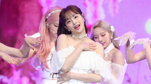 '이달의 소녀' 활동 당시 츄