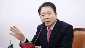 안전운임제 관련 입장 발표하는 성일종