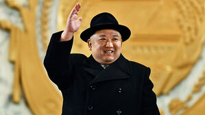 북한 인민군 창건 75주년 열병식 김정은 총비서 참석