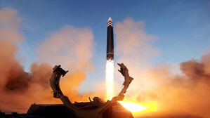 북한 ICBM '화성-17형' 발사