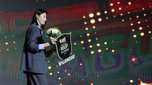 김연경, V-리그 MVP 수상