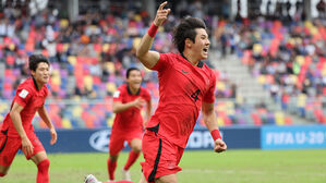 U-20 월드컵 나이지리아전, 연장 전반 4분 코너킥 상황에서 골 넣고 기뻐하는 최석현 (사진=연합뉴스)