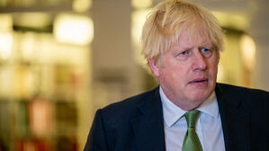 존슨 전 영국 총리 "유럽, 우크라에 비전투 병력 배치해야"