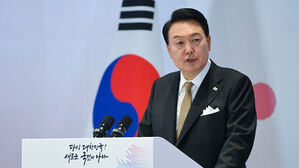 베트남 동포 오찬 간담회에서 격려사 하는 윤석열 대통령