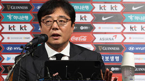 황선홍 감독