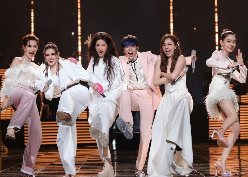 K-POP・アジア f(x) AMBER BEAUTIFUL Beautiful (EP) - Wikipedia