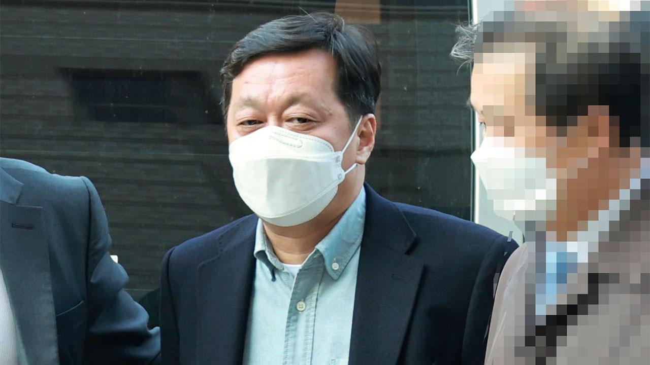 검찰, '쌍방울 대북 송금 의혹' 정진상 전 실장 비공개 소환