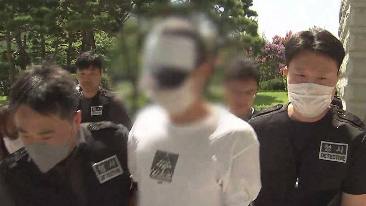 대전서 학교 침입해 교사 흉기로 찌른 20대 검찰 송치
