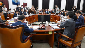 국회 정보위원회 전체회의 (사진=국회사진기자단, 연합뉴스)