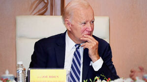 [월드리포트] 안 넘어지는 게 재선 전략? 80대 바이든의 애환