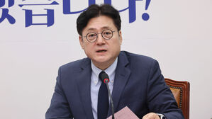 홍익표 민주당 원내대표