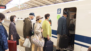 [월드리포트] 여행 떠나는 2,800만 명…달라진 일본 연말 풍경