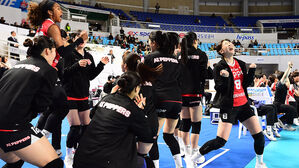 여자배구 페퍼, 드디어 연패 탈출&hellip;24경기 만에 승리