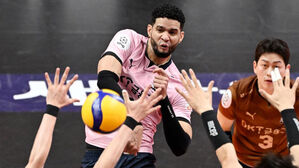 프로배구 OK금융그룹, 최하위 KB손해보험 꺾고 3위 탈환