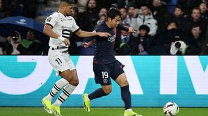 '이강인 45분 만에 교체' PSG, 렌과 무승부