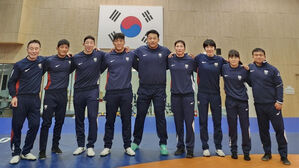 레슬링 자유형 대표팀, 불가리아 전지훈련…파리행 티켓 도전