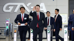 GTX 개통에 수혜지역 집값도 들썩&hellip;동탄에선 22억 신고가도