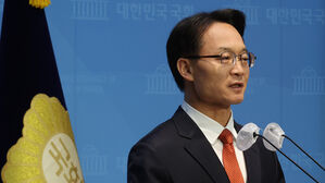 조해진 "윤 대통령, 국민에 사과해야…대통령실·내각 총사퇴도"