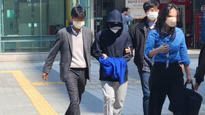 '여중·여고 칼부림 예고' 게시글 작성한 10대 구속영장 기각