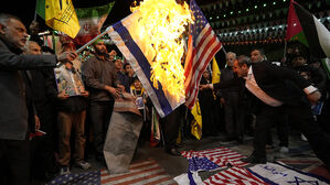 "미국, 이란에 '영사관 폭격 관여 안 했다' 알려"&hellip;확전 불씨 차단